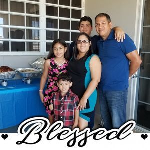 Meet your Posher, Leslie lopez